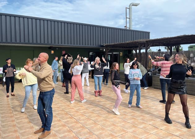 Ambiance de Femmes en Lumière
